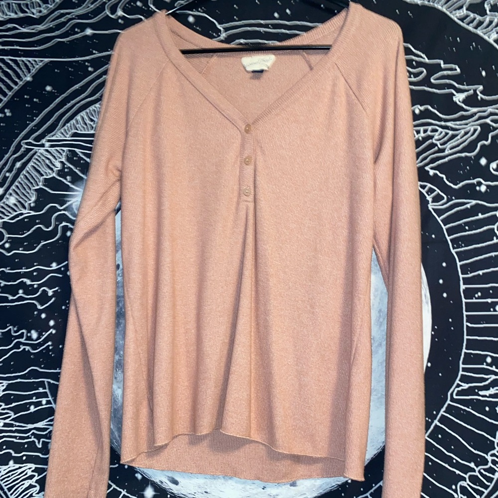Pink universal thread sweater size L